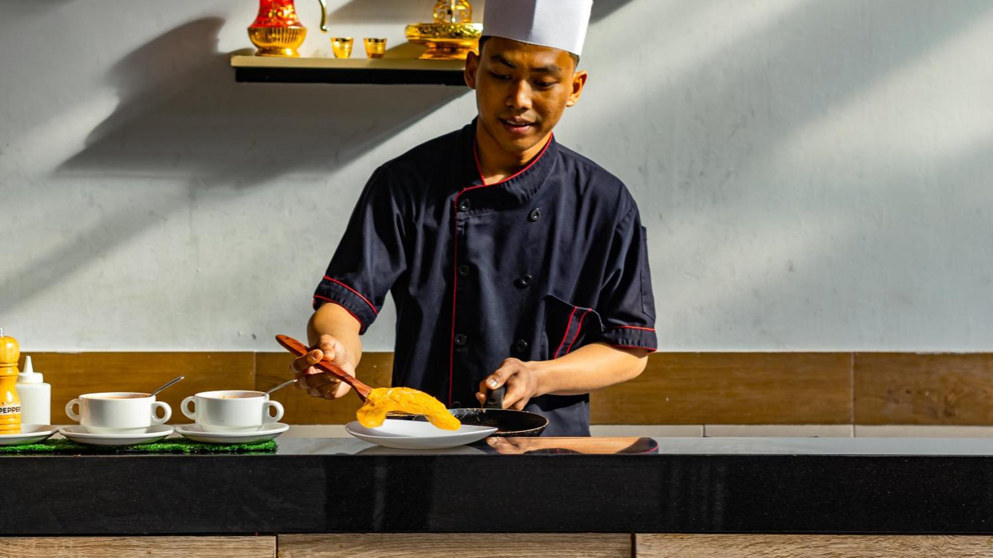 Hotel Ayola Lippo Cikarang Ngoại thất bức ảnh